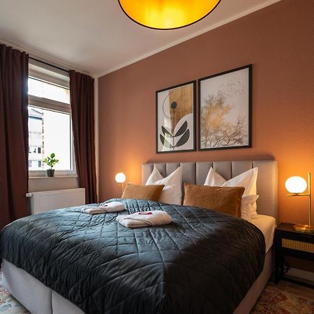 Maremar - Design Apartment - Luxus Boxspringbett - Zentral - Kueche - Arbeitsplatz - Highspeed Wlan Gera Dış mekan fotoğraf