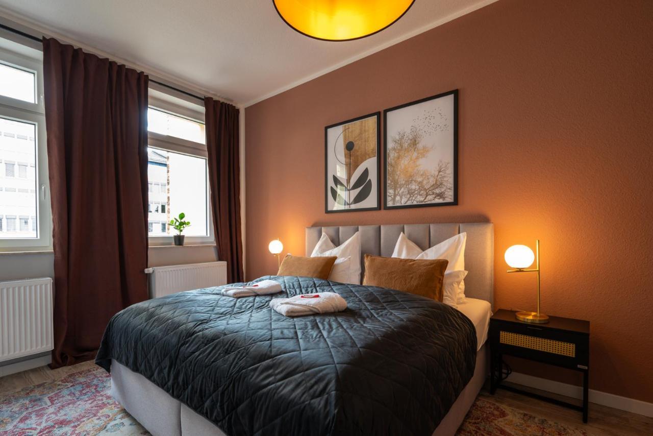 Maremar - Design Apartment - Luxus Boxspringbett - Zentral - Kueche - Arbeitsplatz - Highspeed Wlan Gera Dış mekan fotoğraf