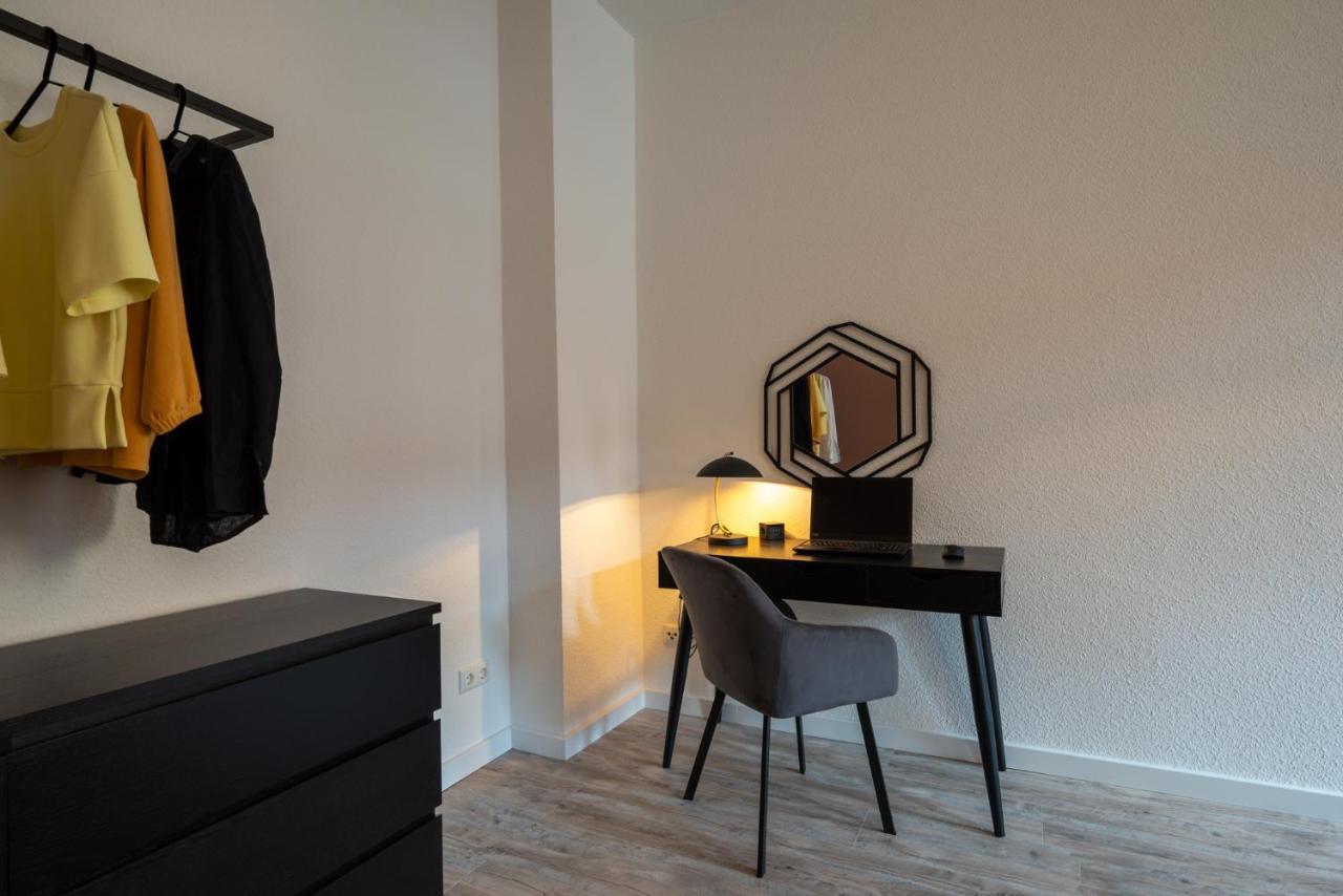Maremar - Design Apartment - Luxus Boxspringbett - Zentral - Kueche - Arbeitsplatz - Highspeed Wlan Gera Dış mekan fotoğraf